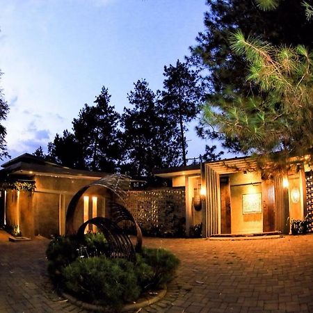 Ruth'S Bed & Breakfast Лембанг Екстериор снимка