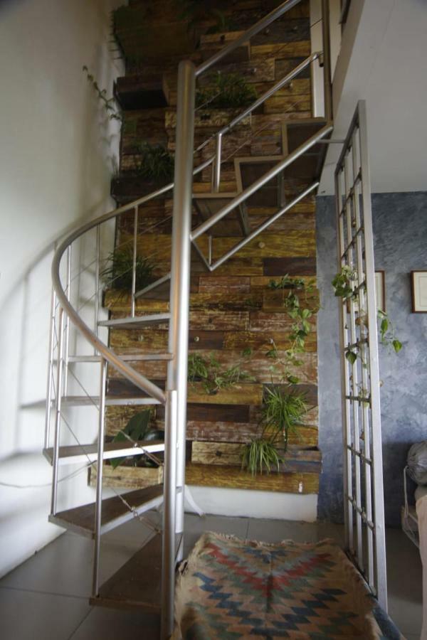 Ruth'S Bed & Breakfast Лембанг Екстериор снимка